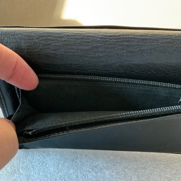 CHANEL JACKET MOTIF CC LOGO LEATHER LONG BIFOLD WALLET BLACK - Picture 11 of 15